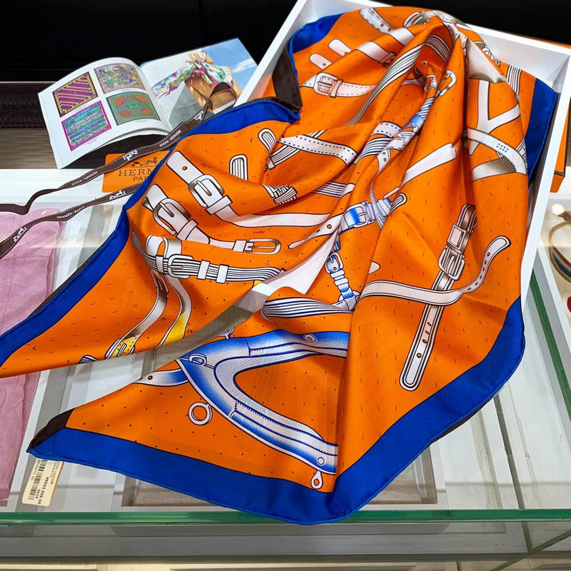エルメス HERMES 2019年春夏最新入荷 マフラー スカーフ ショール ネッカチーフ シルク レディース