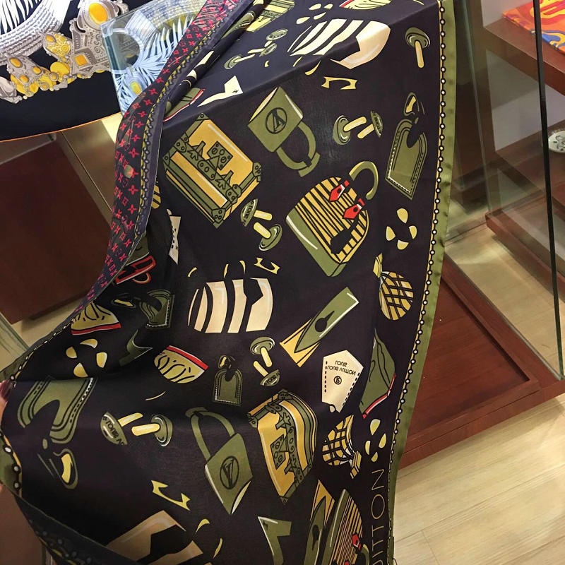 ルイヴィトン LOUISVUITTON AN-WJLV19011 2019年春夏最新入荷 マフラー スカーフ ショール ネッカチーフ シルク