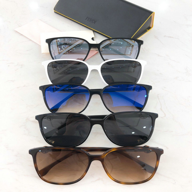フェンディ FENDI AN-YJFD19002   2019年春夏最新入荷 サングラス メガネ
