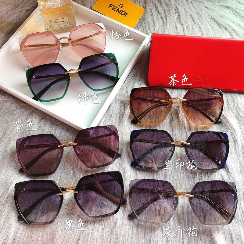 フェンディ FENDI  AN-YJFD19003 2019年春夏最新入荷 サングラス メガネ