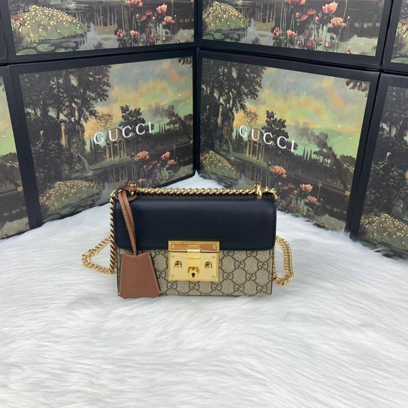 GUCCI グッチ057-GG409487P  2019年最新入荷 斜め掛け ショルダーバッグ padlock ミニバッグ レディース