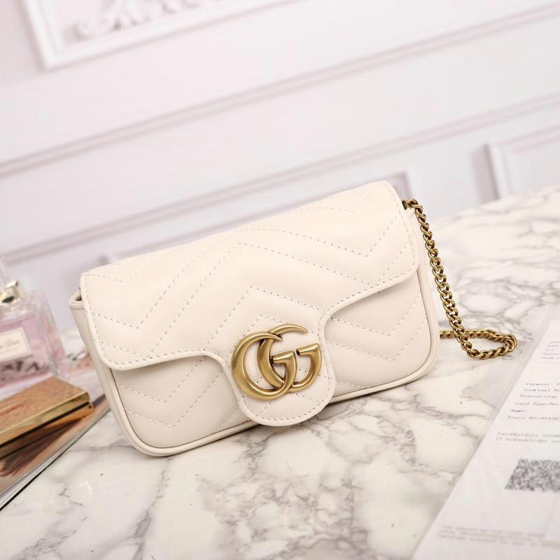グッチ GUCCI 2019年最新入荷 GGマーモント キルティングレザー スーパーミニバッグ 斜め掛け ショルダーバッグ