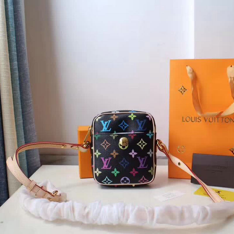 ルイヴィトン LOUISVUITTON  99-M40055 2019年最新入荷 斜めがけ ショルダーバッグ モノグラムキャンパス マルチカラー ブラック