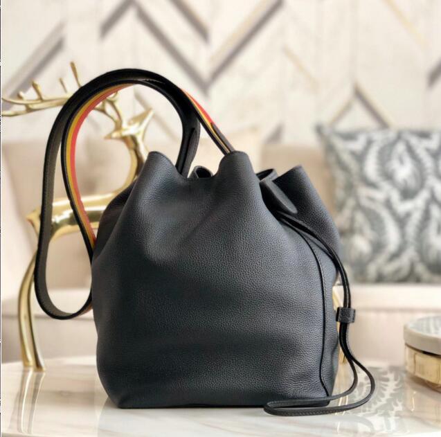 エルメス HERMES  063-HLC17PBK 2019年最新入荷 リコルバッグ バケットバッグ ショルダーバッグ レディースかばん