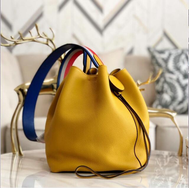 エルメス HERMES  063-HLC17PYL 2019年最新入荷 リコルバッグ バケットバッグ ショルダーバッグ レディースかばん