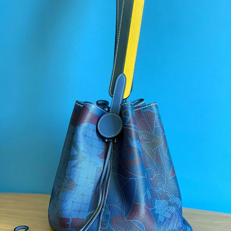 エルメス HERMES  063-HLC17YLS 2019年最新入荷 リコルバッグ バケットバッグ ショルダーバッグ レディースかばん