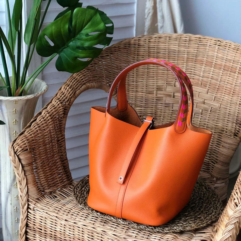 エルメス HERMES  063-HPK22CS 2019年最新入荷 ピコタン バケットバッグ ショルダーバッグ レディースかばん ヴォーエプソン