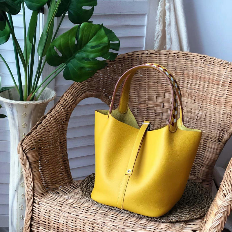 エルメス HERMES 063-HPK22YL 2019年最新入荷 ピコタン バケットバッグ ショルダーバッグ レディースかばん ヴォーエプソン