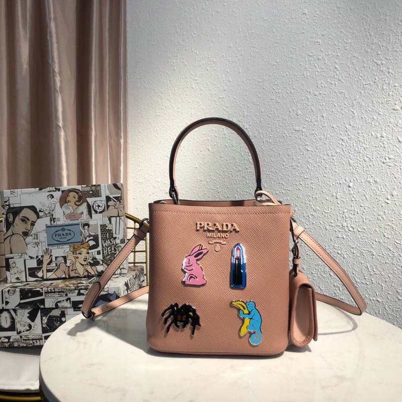 商品名称：プラダ PRADA  063-PD1BA217F 2019年最新入荷 トップハンドルバッグ トートバッグ 2way 斜めがけ ショルダーバッグ ハンドバッグ