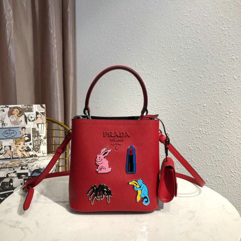 商品名称：プラダ PRADA  063-PD1BA217R 2019年最新入荷 トップハンドルバッグ トートバッグ 2way 斜めがけ ショルダーバッグ ハンドバッグ