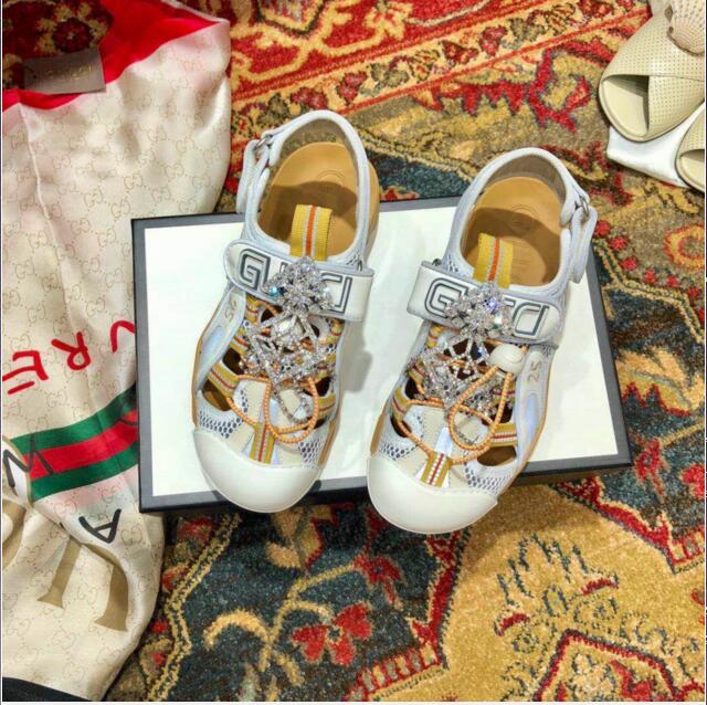 グッチ GUCCI  026-GGJ19062 2019年最新入荷 サンダル サマーサンダル フラットシューズ レザー 男女兼用