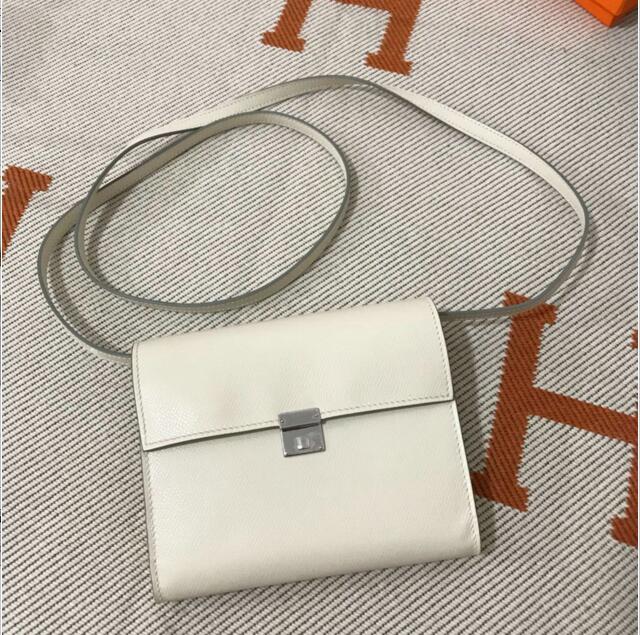 エルメス HERMES 063-HE0735BS 2019年最新入荷 クリック 16 財布 手持ち鞄 チェーンウォレット クラッチバッグ 斜めがけ ショルダーバッグ