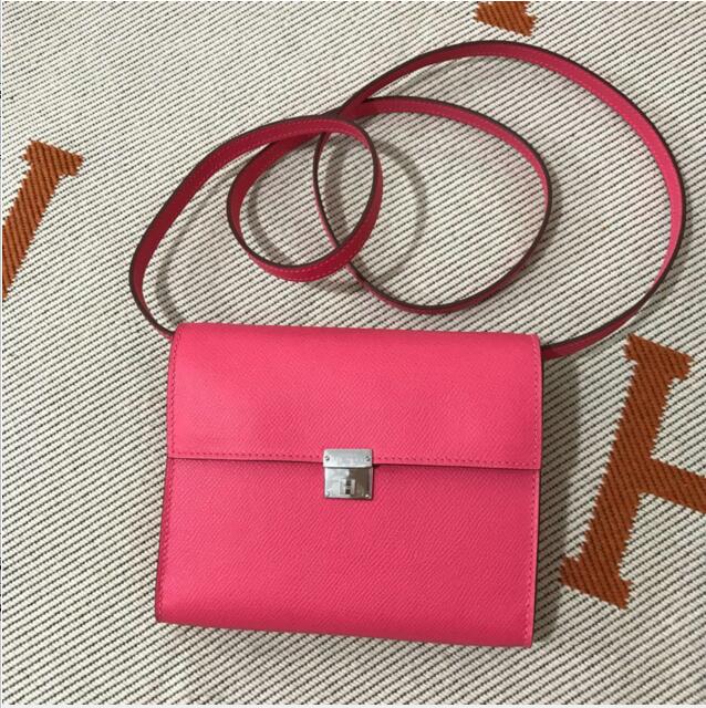 エルメス HERMES 2019年最新入荷 クリック 063-HE0735YF 16 財布 手持ち鞄 チェーンウォレット クラッチバッグ 斜めがけ ショルダーバッグ