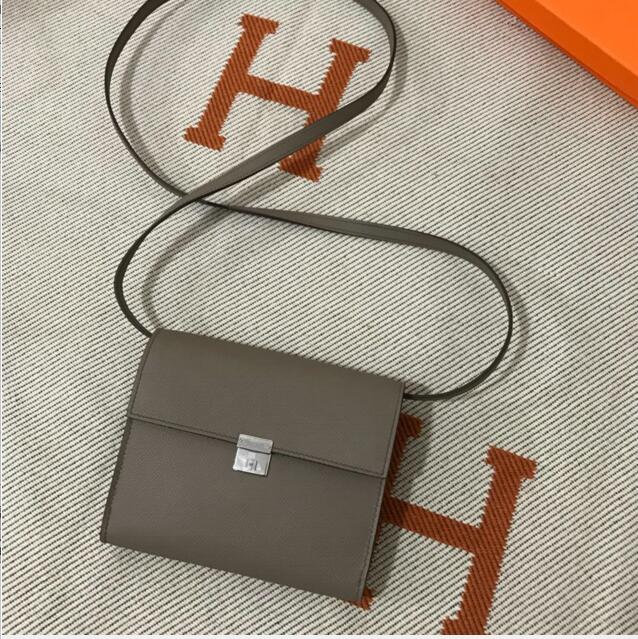 エルメス4 HERMES 063-HE0735SH 2019年最新入荷 クリック 16 財布 手持ち鞄 チェーンウォレット クラッチバッグ 斜めがけ ショルダーバッグ
