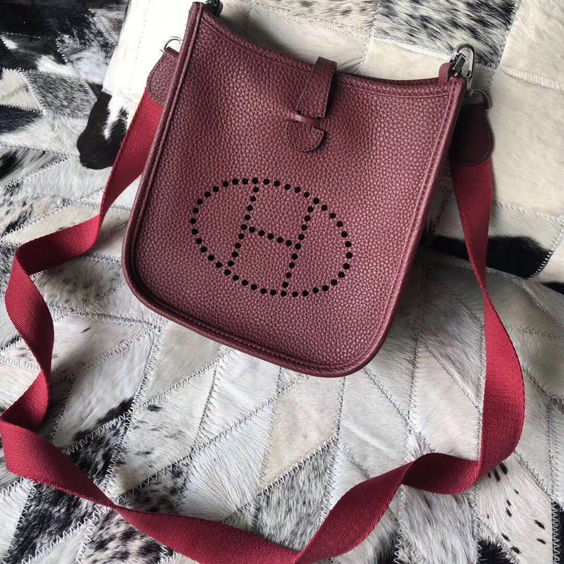 エルメス HERMES  063-HE8167RZM 2019年最新入荷 エヴリン 16cm 斜めがけ ショルダーバッグ ミニバッグ レディースかばん トリヨンクレマンス