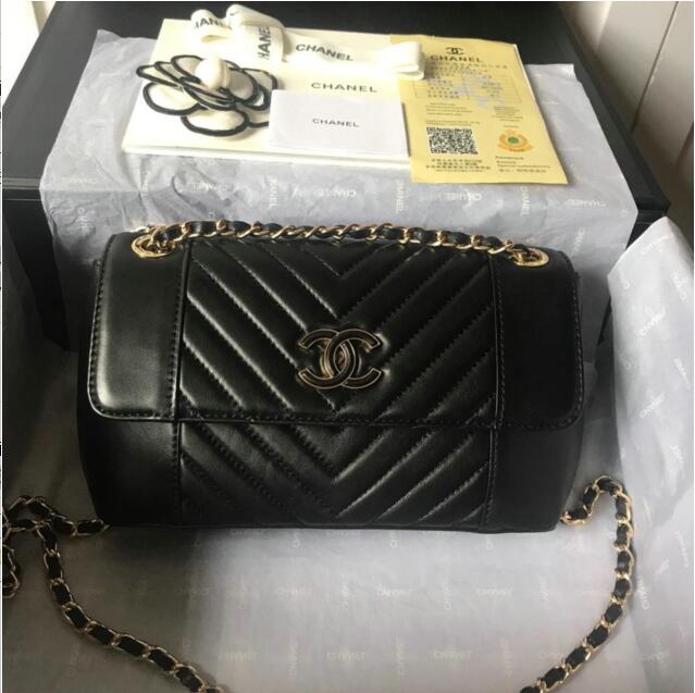 CHANEL シャネル063-CH0260  2019年最新作 フラップバッグ 斜めがけ ショルダーバッグ レディースかばん ラムスキン