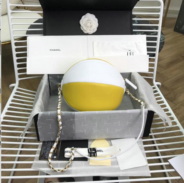 商品名称：シャネル CHANEL  063-CH0512R 2019年最新作 ビーチボール ミノディエール 斜め掛け ショルダーバッグ イブリングバッグ チェーンポーチ カーフスキン