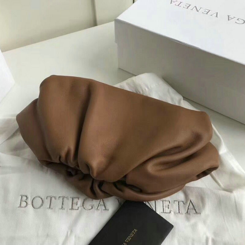 ボッテガヴェネタ BOTTEGAVENETA  aj-BOV576227 2019年最新入荷 バターカーフ ザ ポーチ 手持ちかばん クラッチバッグ カーフレザー