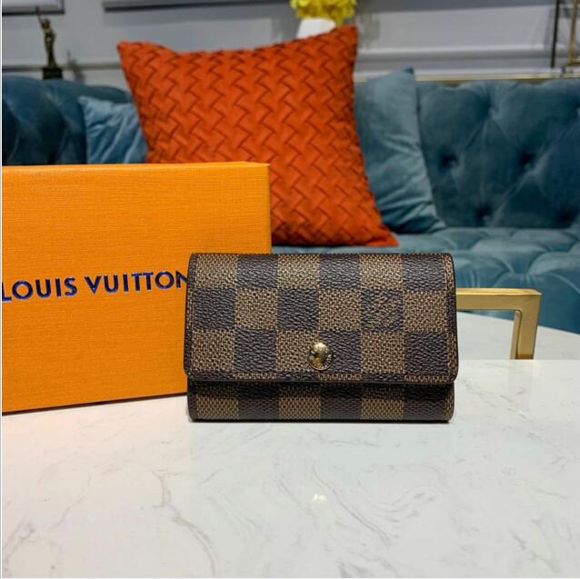 商品名称：LOUIS VUITTON ルイヴィトン 057-N62630 2018年最新入荷 ミュルティクレ 6連キーケース キーホルダー