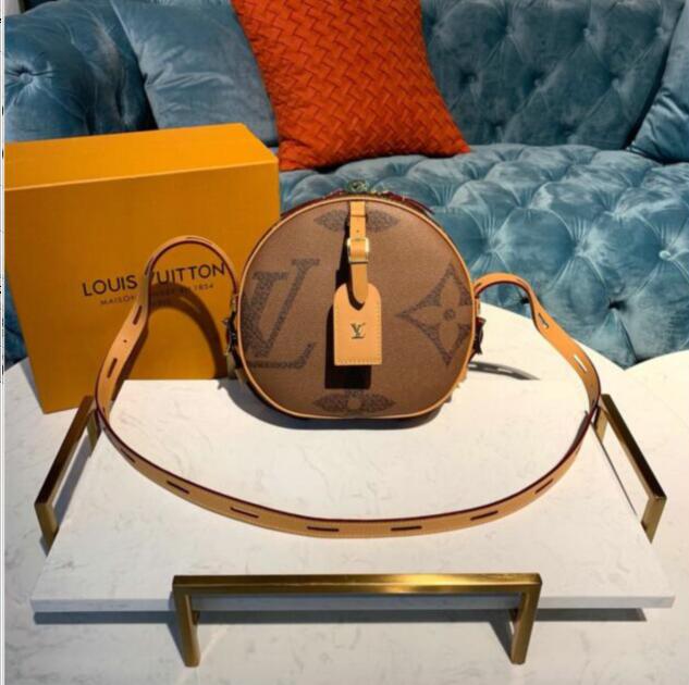 ルイヴィトン LOUISVUITTON 2019年最新入荷 ボワット シャポー スープル ショルダーバッグ モノグラムリバース