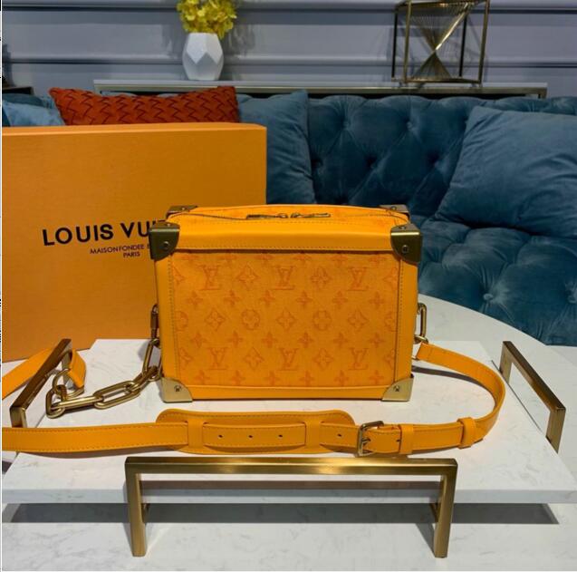 商品名称：ルイヴィトン LOUISVUITTON 057-M44723Y  2019年最新入荷 ソフトトランク ショルダーバッグ レディースかばん モノグラムキャンパス