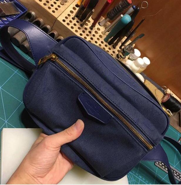 ルイヴィトン LOUISVUITTON  057-M44741 2019年最新入荷 バムバッグ アウトドア ショルダーバッグ ウェストバッグ ボディバッグ チェストバッグ