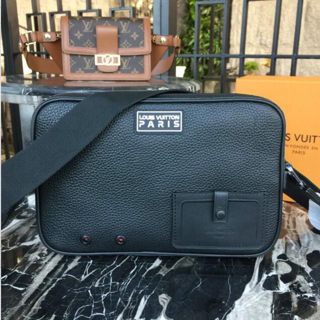 商品名称：ルイヴィトン LOUISVUITTON  057-M52767 2019年最新入荷 アルファ メッセンジャーバッグ ショルダーバッグ トリヨンレザー