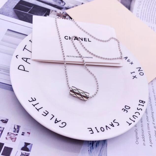 シャネル CHANEL  YXBL-CHXL19009 2019年最新作 ネックレス シリンダー ペンダント アクセサリー ギフト プレゼント