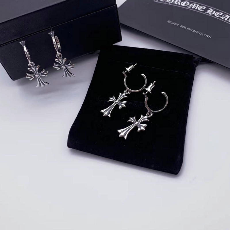 クロムハーツ Chrome Hearts  YXBL-CMEH19003 2019年最新作 ピアス クロス ペンダント アクセサリー ギフト プレゼント