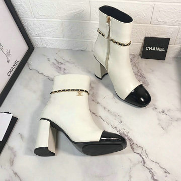 商品名称：シャネル CHANEL 26-CHJ20045  2020年秋冬最新入荷 ショートブーツ ハイヒールブーツ レディースシューズ ジッピー付き 靴 通勤 通学