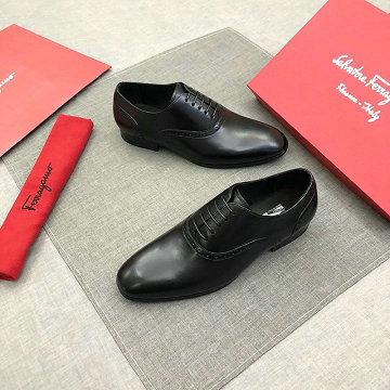 サルヴァトーレ フェラガモ FERRAGAMO  26-FLJ20003 2020年秋冬最新入荷 ローファーシューズ スニーカー 皮靴 メンズシューズ ビジネスシューズ 靴 通勤
