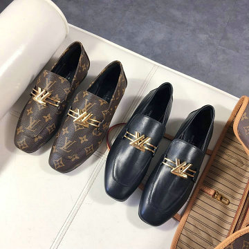ルイヴィトン LOUISVUITTON  26-LVJ20019 2020年秋冬最新入荷 アッパーケース ライン ローファー レディースシューズ フラットシューズ 靴 レザー