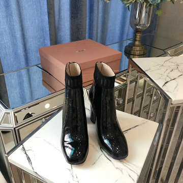 ミュウミュウ MIUMIU  26-MMJ20004 2020年秋冬最新入 ショートブーツ ハイヒールシューズ レディースシューズ アンクルブーツ パテントーレザー