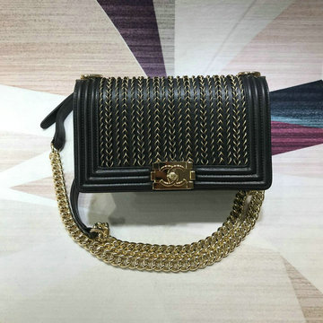 商品名称：シャネル CHANEL JS-CH67086CSK  2019年最新入荷 BOY スモール ハンドバッグ 斜め掛け ショルダーバッグ フラップバッグ レディース