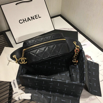 シャネル CHANEL JS-CH0940  2019年最新入荷 チェストバッグ ウェストバッグ ボディバッグ ラムスキン ショルダーバッグ