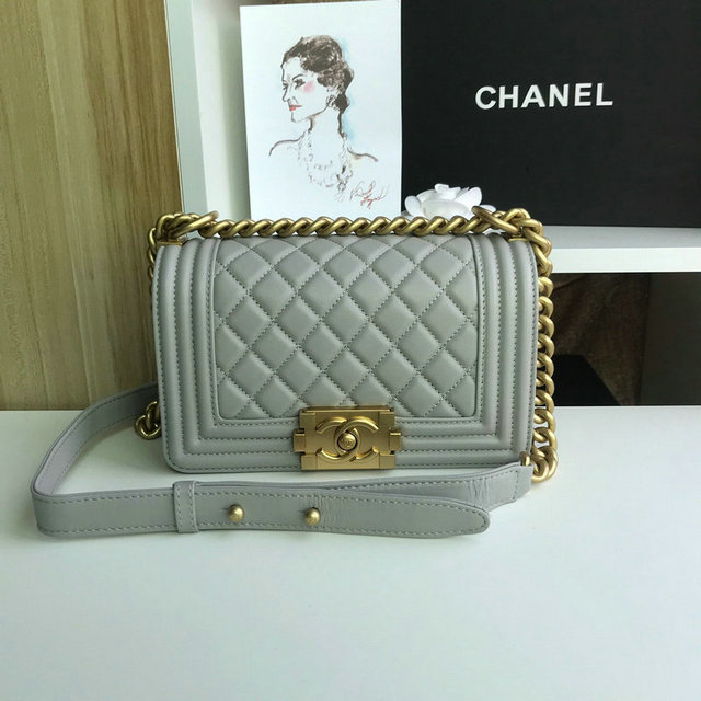 商品名称：シャネル CHANEL JS-CH67085YJH 2019年最新入荷 BOY スモール ハンドバッグ 斜め掛け ショルダーバッグ フラップバッグ レディース ラムスキン