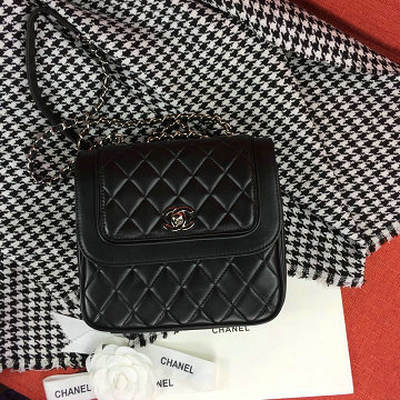 シャネル CHANEL JS-CHB20002  2019年最新入荷 斜め掛け ショルダーバッグ ハンバーガーバッグ レディースかばん ラムスキン