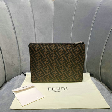 フェンディ FENDI DDB-FD0110 2020年最新入荷 フラット スリム クラッチ 手持ちかばん セカンドバッグ ブラウンファブリック バッグ