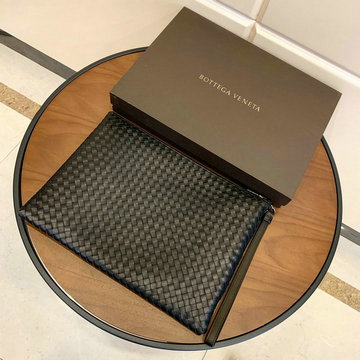 ボッテガヴェネタ BOTTEGAVENETA aj-BOV442242 2020年最新入荷 イントレチャート ポーチ ミディアム ドキュメントケース クラッチバッグ 手持ちかばん