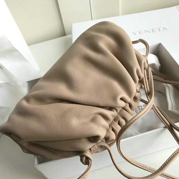 ボッテガヴェネタ BOTTEGAVENETA aj-BOV576227pQX 2020年最新入荷 ミニ ザ ポーチ 斜め掛け ショルダーバッグ レディースかばん カーフレザー
