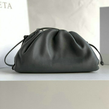 ボッテガヴェネタ BOTTEGAVENETA aj-BOV576227pSH 2020年最新入荷 ミニ ザ ポーチ 斜め掛け ショルダーバッグ レディースかばん カーフレザー