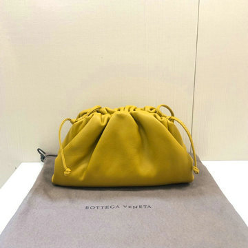 ボッテガヴェネタ BOTTEGAVENETA aj-BOV576227pYL 2020年最新入荷 ミニ ザ ポーチ 斜め掛け ショルダーバッグ レディースかばん カーフレザー