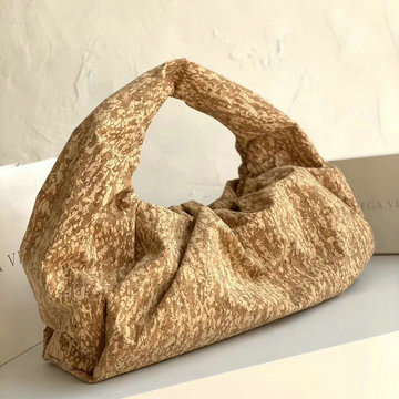 ボッテガヴェネタ BOTTEGAVENETA aj-BOV610524D 2020年最新入荷 ショルダーバッグ ポーチ ホーボーバッグ トートバッグ カーフレザー