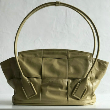 ボッテガヴェネタ BOTTEGAVENETA aj-BOV618463ZXS 2020年最新入荷 ラージ ザ アルコ トップハンドルバッグ トートバッグ カーフレザー