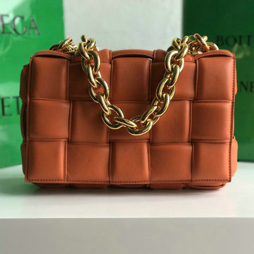ボッテガヴェネタ BOTTEGAVENETA aj-BOV631421JCS 2020年最新入荷 パデッド カセット 斜め掛け ショルダーバッグ ラムスキン