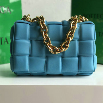 ボッテガヴェネタ BOTTEGAVENETA aj-BOV631421JQL  2020年最新入荷 パデッド カセット 斜め掛け ショルダーバッグ ラムスキン
