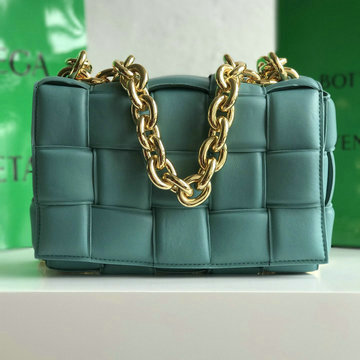 ボッテガヴェネタ BOTTEGAVENETA aj-BOV631421JTL 2020年最新入荷 パデッド カセット 斜め掛け ショルダーバッグ ラムスキン
