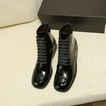 シャネル CHANEL 26-CHJ20129Q 2020年秋冬最新入荷 ショートブーツ ローヒールシューズ レディースシューズ カーフレザー 靴