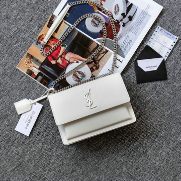 イヴサンローラン JS-YSL442906PYB 2020年最新入荷 チェーンウォレット フラップバッグ 斜め掛け ショルダーバッグ レディースかばん スムースカーフレザー