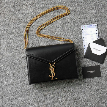 イヴサンローラン Saint laurent YSLJS-YSL532750PJK  2020年最新入荷 チェーン フラップバッグ 斜め掛け ショルダーバッグ レディースかばん スムースカーフレザー